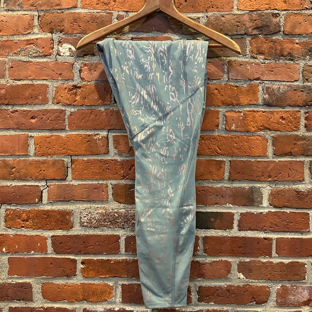 Stylish Leggings W Rose Gold Detials